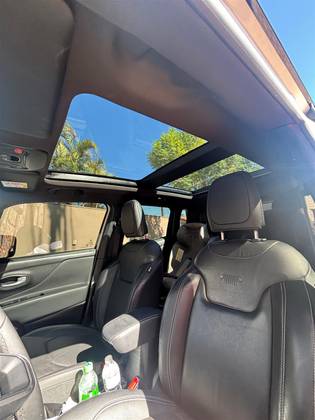 JEEP RENEGADE 1.3 T270 TURBO FLEX S 4X4 AT9 JEEP RENEGADE 1.3 T270 TURBO FLEX S 4X4 AT9